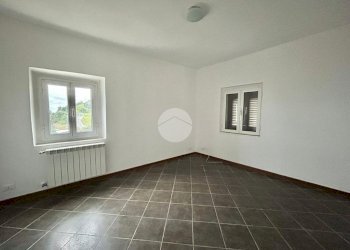 Trilocale Via Ranco, Savona (zona Valloria) - foto 9