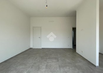 Three-room apartment Via Solferino, Canelli - photo 3