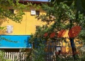 Porzione di casa Gaggio Montano - foto 6