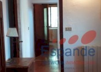 Porzione di casa Gaggio Montano - foto 31