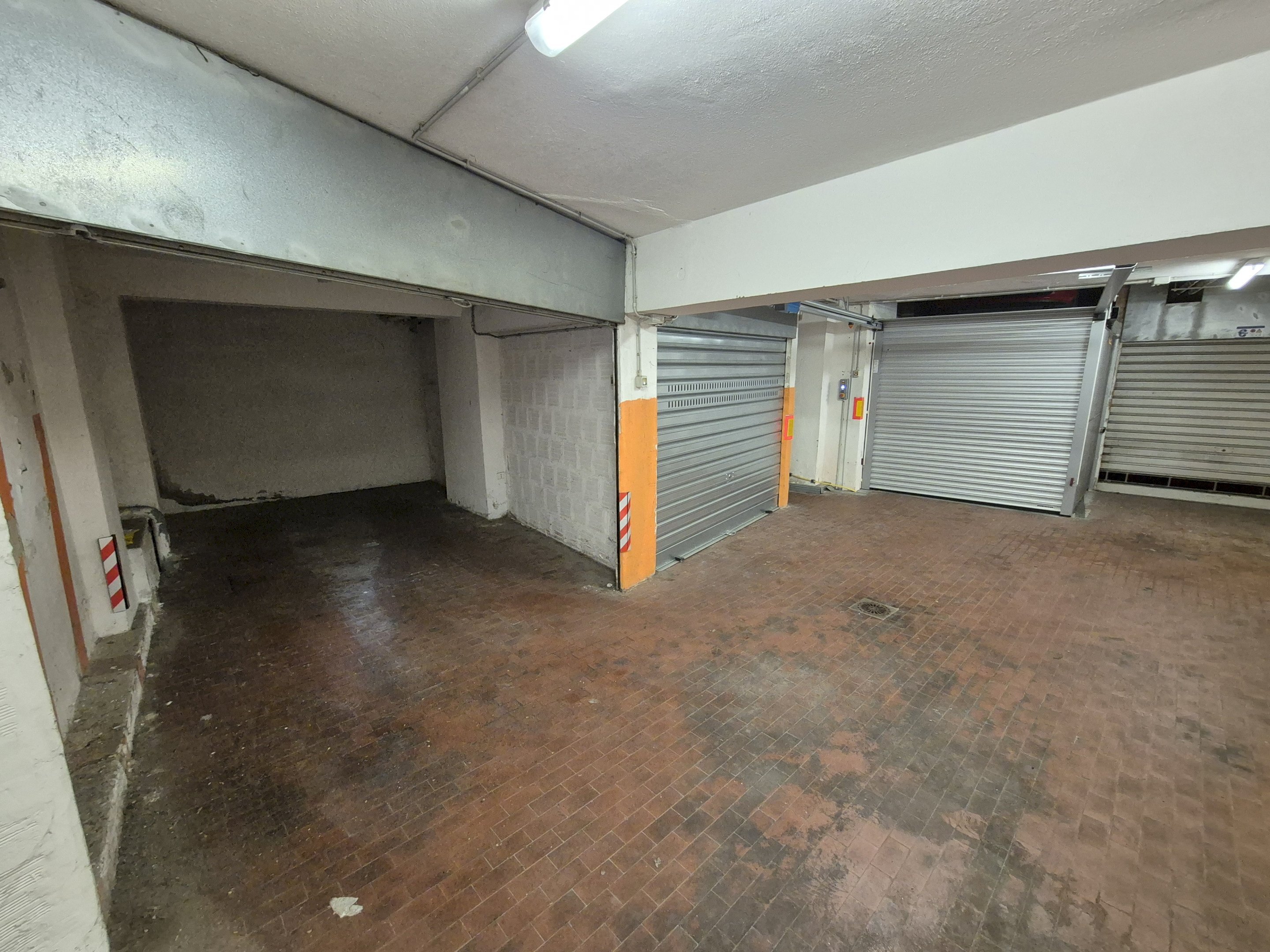 Garage - Parcheggio via del Pratello, Bologna (zona Centro Storico) - foto 3