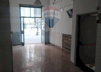 Locale Commerciale Piazza 4 Novembre, Sarno - foto 9