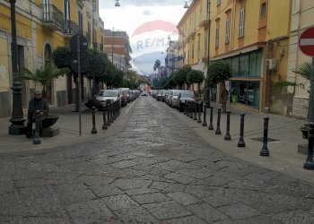 Locale Commerciale Piazza 4 Novembre, Sarno - foto 18