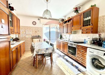 Apartment via roncalli, Gazzaniga - photo 9