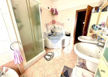 Apartment via roncalli, Gazzaniga - photo 16