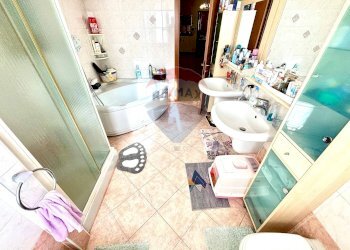 Apartment via roncalli, Gazzaniga - photo 17