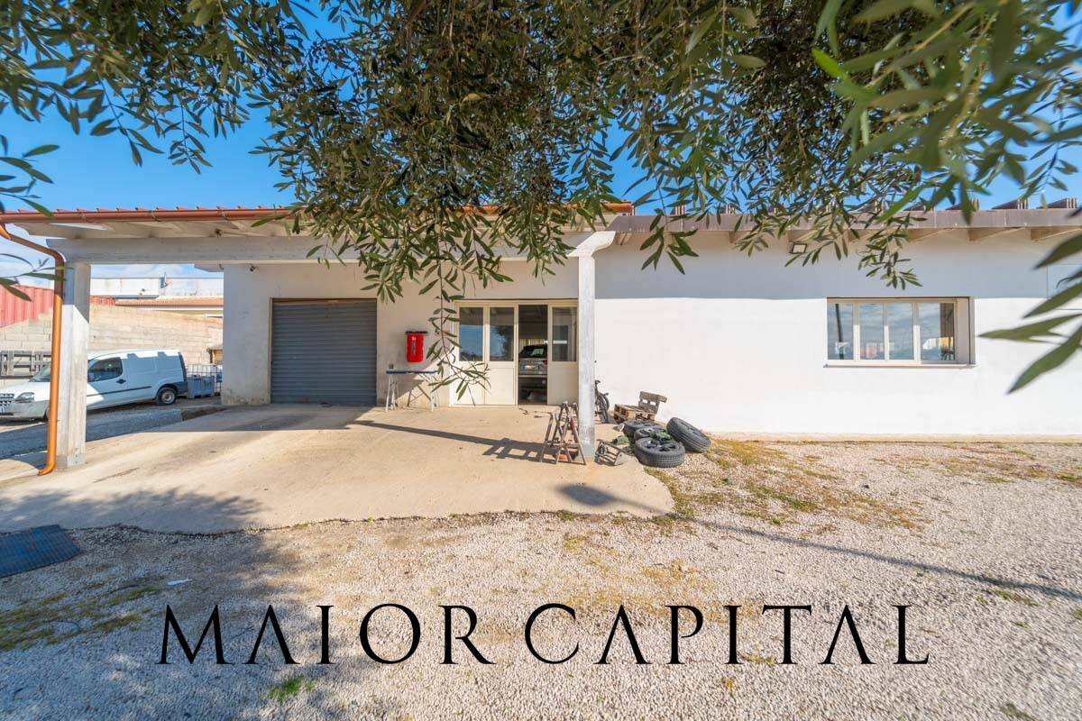 Commercial Activity Via S'Utturu, Oschiri - photo 3