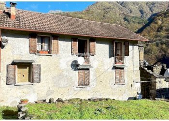 Facciata - Casa indipendente Località Solgia, Valle Cannobina - foto 1