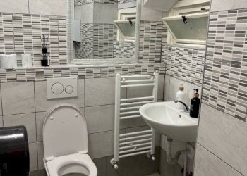 Bagno - Cafeteria - Cold Bar via Vittorio Emanuele II, 15, Chieri - photo 4