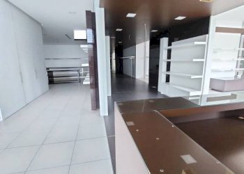 Interno non residenziale - Capannone via Piero Gobetti, Signa - foto 8