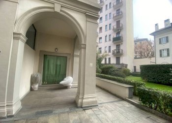 Interno palazzo - Trilocale corso di Porta Romana, 131, Milano - foto 1