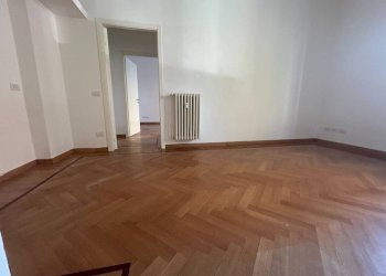 Camera da letto - Bilocale via Malachia Marchesi de' Taddei, 2, Milano - foto 1