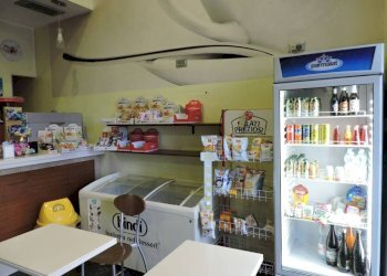 Interno non residenziale - Cafeteria - Cold Bar via Generale Manfredo Fanti, Genova (neighborhood Sampierdarena) - photo 4
