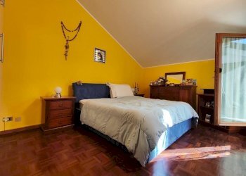 Camera da letto - Attic via Bodina, 44, Cuneo (neighborhood Donatello) - photo 11