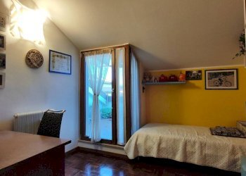 Camera da letto - Attic via Bodina, 44, Cuneo (neighborhood Donatello) - photo 14