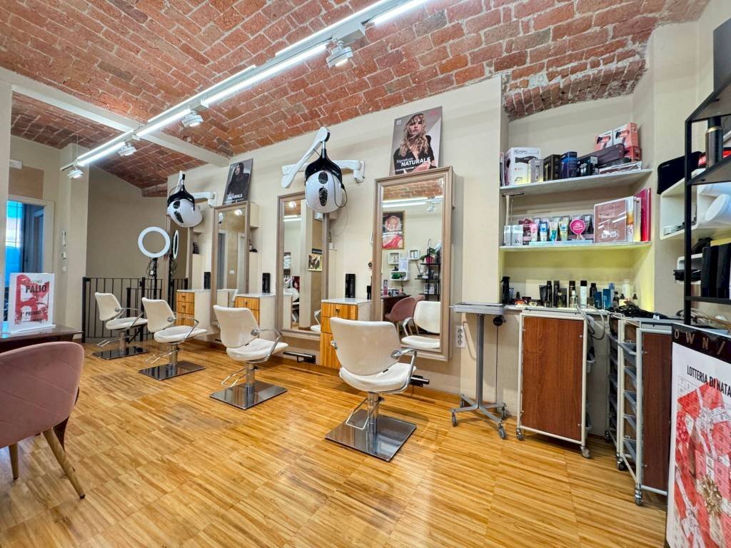 Interno non residenziale - Shop via 20 Settembre, 28, Cuneo (neighborhood Centro) - photo 2