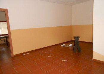 DSCN8783.JPG - Locale Commerciale Via Cavalletti, Lucca - foto 6