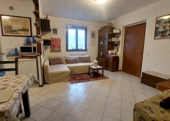 2pertini.jpg - Appartamento Dicomano - foto 2