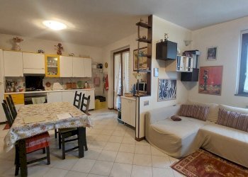 5pertini.jpg - Appartamento Dicomano - foto 5