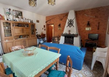 7rincineindipendente.jpg - Casa Colonica Strada Statale Stia - Londa 7, Londa - foto 7