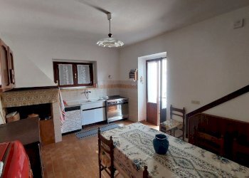 11rincineindipendente.jpg - Casa Colonica Strada Statale Stia - Londa 7, Londa - foto 11