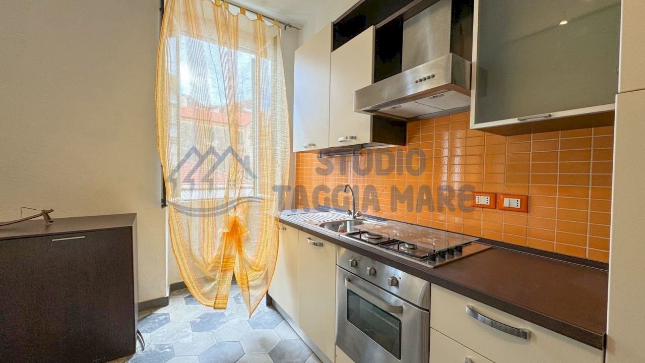 PHOTO-2024-11-27-18-05-36.jpg - Four-room apartment VIA ARDIZZONI, Taggia - photo 3