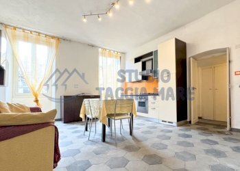 PHOTO-2024-11-27-18-05-35.jpg - Quadrilocale VIA ARDIZZONI, Taggia - foto 2