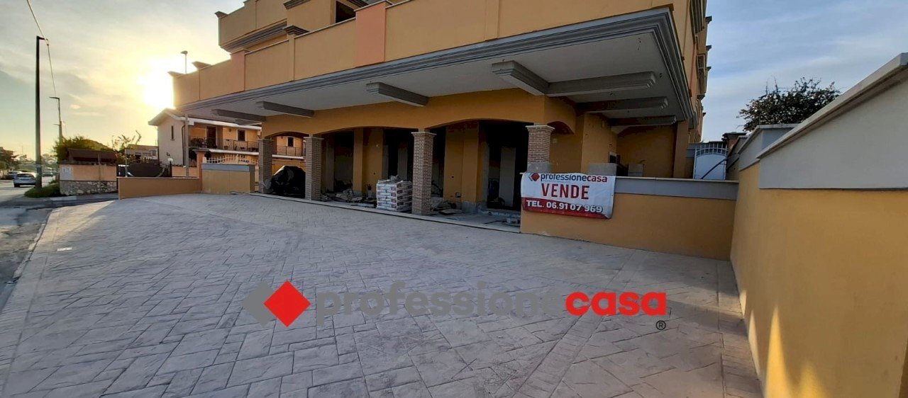 WhatsApp Image 2024-11-28 at 16.04.06.jpeg - Locale Commerciale Pomezia - foto 3