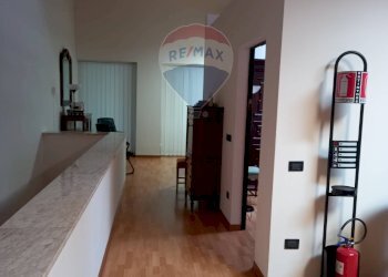 Stabile - Palazzo Via Delfini, 20 
 Madonnina, Modena (zona Madonnina) - foto 6