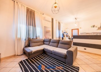 Three-room apartment Fossano - photo 1