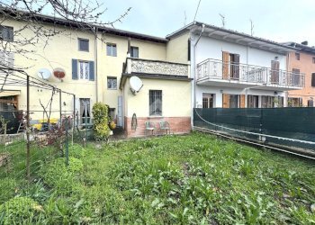 Two-room apartment Str. Case Massi, Fontevivo - photo 32