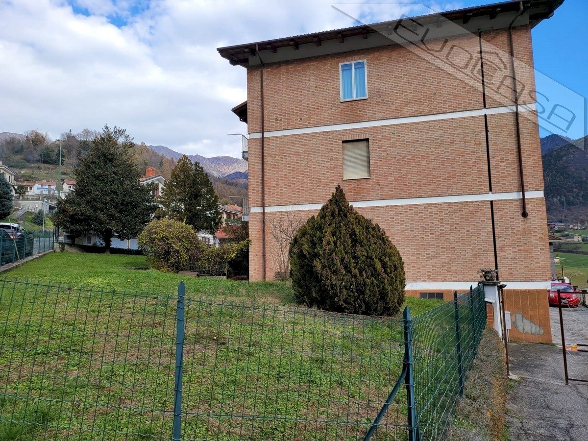 Four-room apartment Via Sergio Stocco , Perosa Argentina - photo 1