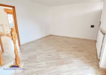 Salone - Villa a Schiera piazza 4 Novembre, 10, Povegliano Veronese - foto 9