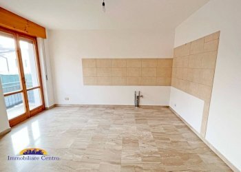 Cucina - Villa a Schiera piazza 4 Novembre, 10, Povegliano Veronese - foto 10