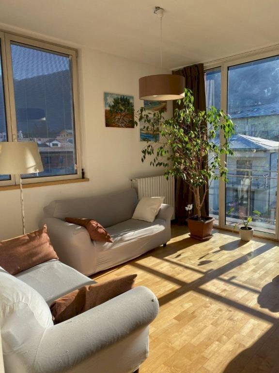 Salone - Shop via Enrico Mattei, Talamona - photo 1