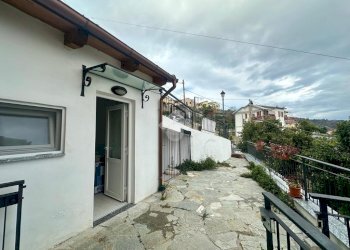 Appartamento Via Rossi, Magliolo - foto 28