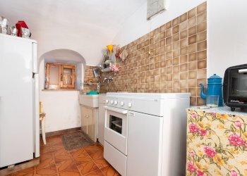 Farmhouse via Festiona, SNC, Demonte - photo 7