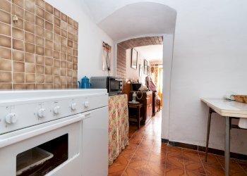 Farmhouse via Festiona, SNC, Demonte - photo 8