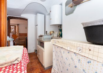 Farmhouse via Festiona, SNC, Demonte - photo 9