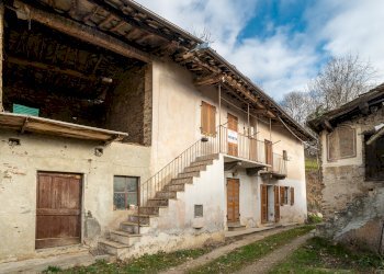 Casa semi indipendente Borgata Croce, 65, Paesana - foto 1