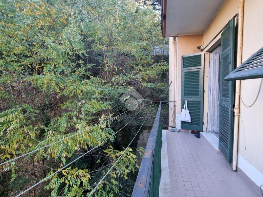 Three-room apartment Via Angelo Masina, Genova (neighborhood Marassi) - photo 3