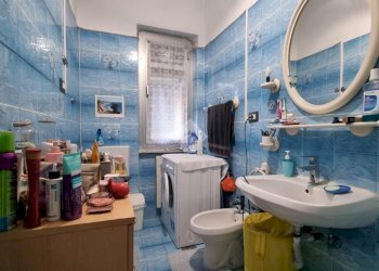 Three-room apartment Via Angelo Masina, Genova (neighborhood Marassi) - photo 19
