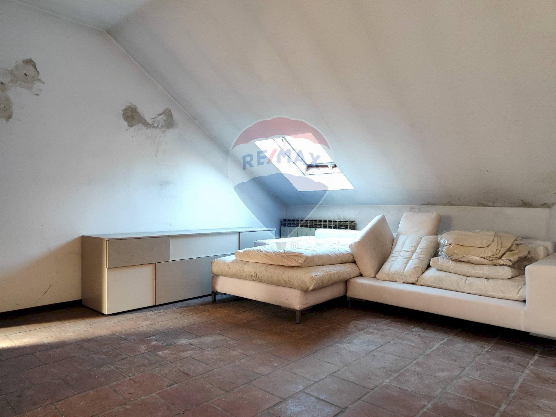 Four-room apartment Esine - photo 1