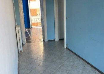 Stanza non arredata - Three-room apartment via Nicola Fabrizi, 14, Torino - photo 7