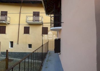 balcone - Casa indipendente via Umberto I, 25, Val di Chy - foto 15