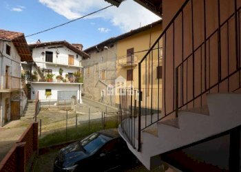 esterno - Casa indipendente via Umberto I, 25, Val di Chy - foto 28