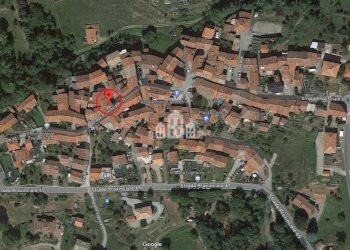 Posizione su maps - Casa indipendente via Umberto I, 25, Val di Chy - foto 33