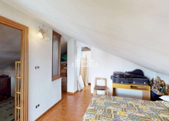 Camera da letto - Villa via Le Maire, 37, Rivarolo Canavese - foto 21