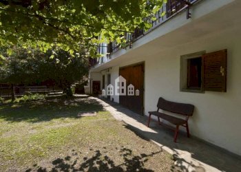 Facciata - Casa indipendente via Rondine, 5, Lessolo - foto 3