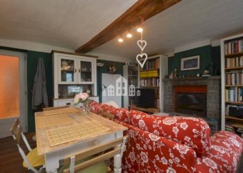 Soggiorno - Casa indipendente via Alice, 105, Lessolo - foto 13